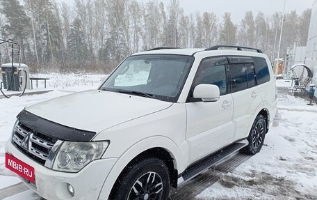 Mitsubishi Pajero IV, 2012 год, 2 120 000 рублей, 16 фотография