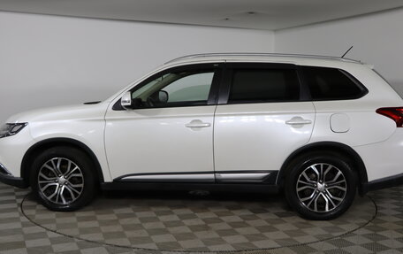 Mitsubishi Outlander III рестайлинг 3, 2015 год, 1 529 990 рублей, 8 фотография