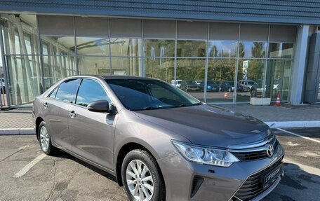 Toyota Camry, 2015 год, 2 000 000 рублей, 3 фотография