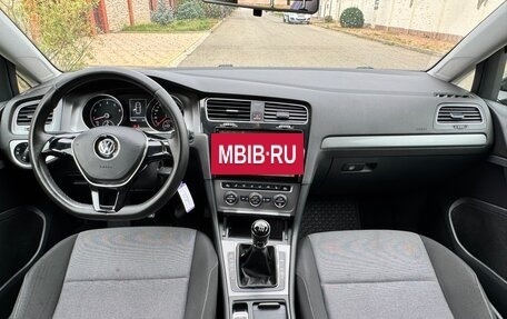 Volkswagen Golf VII, 2013 год, 949 000 рублей, 20 фотография