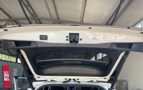 Toyota RAV4, 2023 год, 5 500 000 рублей, 5 фотография