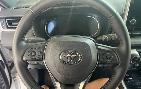 Toyota RAV4, 2023 год, 5 500 000 рублей, 19 фотография