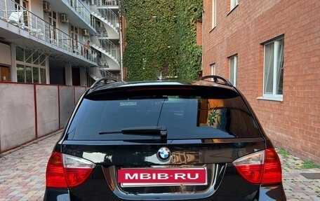 BMW 3 серия, 2007 год, 1 250 000 рублей, 21 фотография
