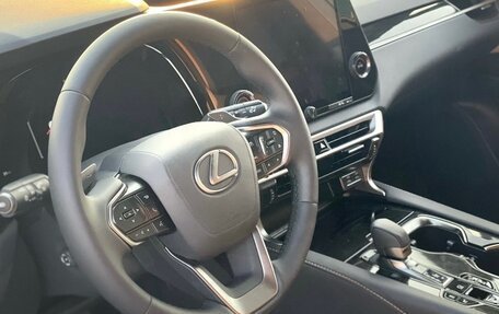 Lexus RX IV рестайлинг, 2025 год, 7 050 000 рублей, 9 фотография
