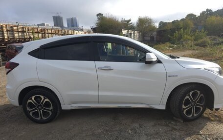 Honda Vezel, 2017 год, 1 525 000 рублей, 4 фотография