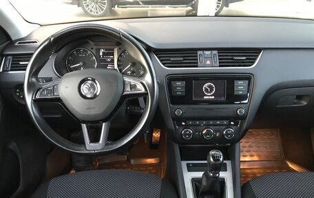 Skoda Octavia, 2016 год, 1 590 000 рублей, 7 фотография
