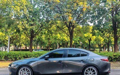 Mazda 3, 2022 год, 1 850 007 рублей, 4 фотография