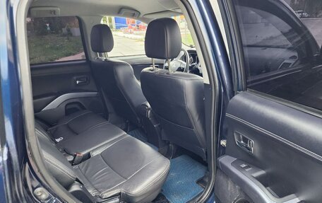 Mitsubishi Outlander III рестайлинг 3, 2011 год, 1 095 000 рублей, 7 фотография