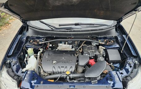 Mitsubishi Outlander III рестайлинг 3, 2011 год, 1 095 000 рублей, 9 фотография