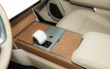 Land Rover Range Rover IV рестайлинг, 2024 год, 30 000 000 рублей, 11 фотография