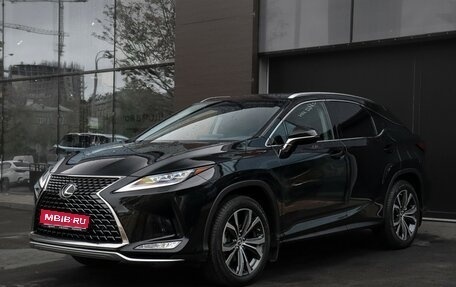 Lexus RX IV рестайлинг, 2022 год, 7 350 000 рублей, 1 фотография