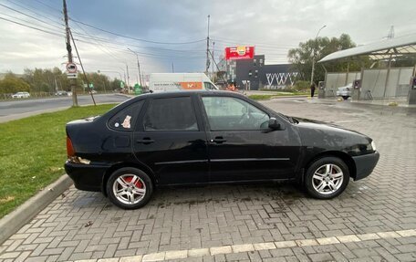 Volkswagen Polo III рестайлинг, 2001 год, 300 000 рублей, 4 фотография