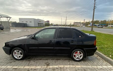 Volkswagen Polo III рестайлинг, 2001 год, 300 000 рублей, 5 фотография