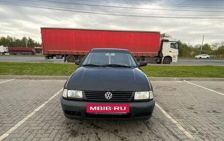 Volkswagen Polo III рестайлинг, 2001 год, 300 000 рублей, 10 фотография