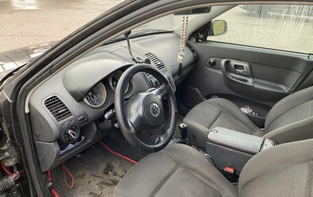 Volkswagen Polo III рестайлинг, 2001 год, 300 000 рублей, 16 фотография