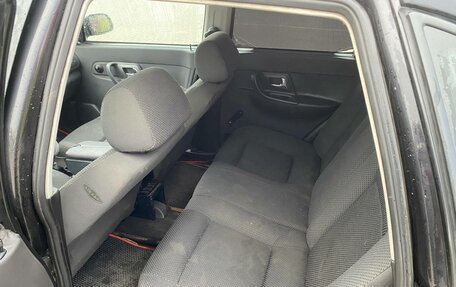 Volkswagen Polo III рестайлинг, 2001 год, 300 000 рублей, 17 фотография