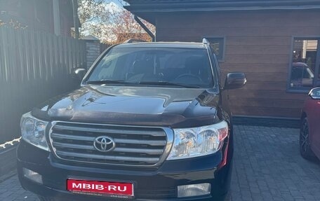 Toyota Land Cruiser 200, 2009 год, 2 600 000 рублей, 1 фотография