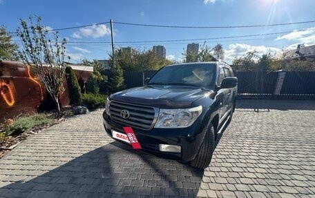 Toyota Land Cruiser 200, 2009 год, 2 600 000 рублей, 13 фотография