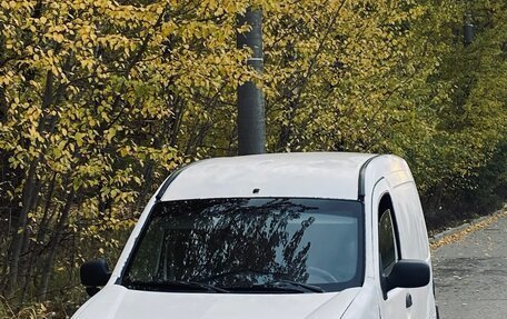 Renault Kangoo II рестайлинг, 2004 год, 150 000 рублей, 2 фотография