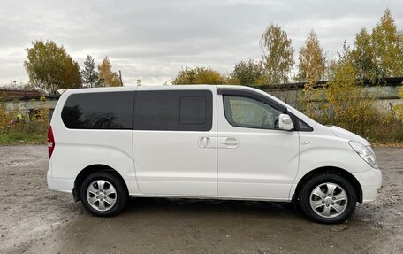 Hyundai Grand Starex Grand Starex I рестайлинг 2, 2014 год, 2 100 000 рублей, 6 фотография