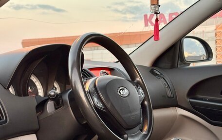 KIA cee'd I рестайлинг, 2007 год, 590 000 рублей, 13 фотография