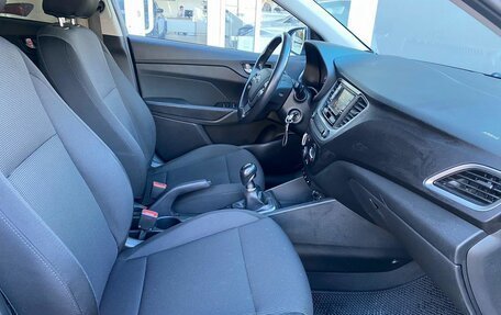 Hyundai Solaris II рестайлинг, 2017 год, 1 149 000 рублей, 8 фотография