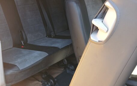 Volkswagen Transporter T5 рестайлинг, 2005 год, 1 350 000 рублей, 9 фотография