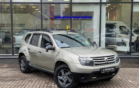 Renault Duster I рестайлинг, 2013 год, 965 000 рублей, 3 фотография