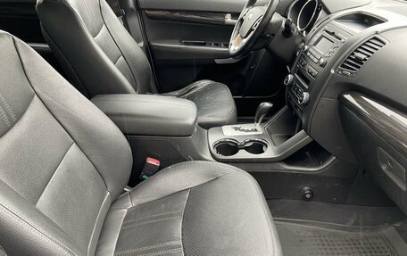 KIA Sorento II рестайлинг, 2011 год, 1 149 000 рублей, 9 фотография