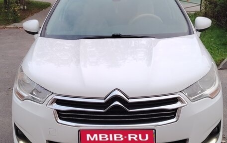 Citroen C4 II рестайлинг, 2015 год, 690 000 рублей, 1 фотография