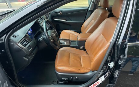 Toyota Camry, 2016 год, 1 570 000 рублей, 10 фотография