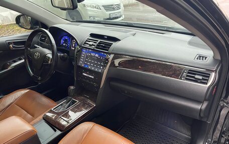 Toyota Camry, 2016 год, 1 570 000 рублей, 13 фотография
