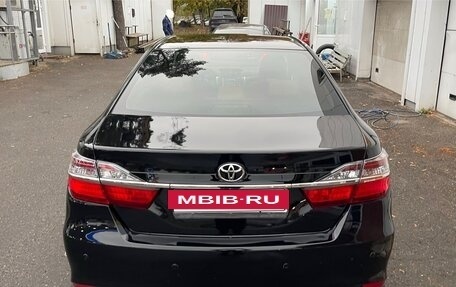 Toyota Camry, 2016 год, 1 570 000 рублей, 5 фотография