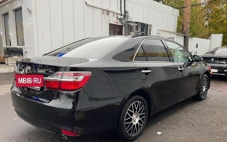 Toyota Camry, 2016 год, 1 570 000 рублей, 6 фотография