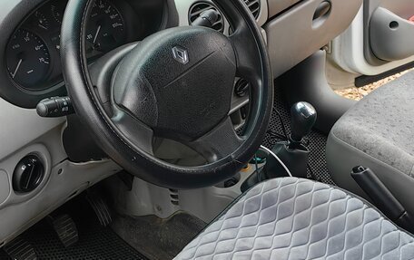 Renault Kangoo II рестайлинг, 2004 год, 250 000 рублей, 11 фотография