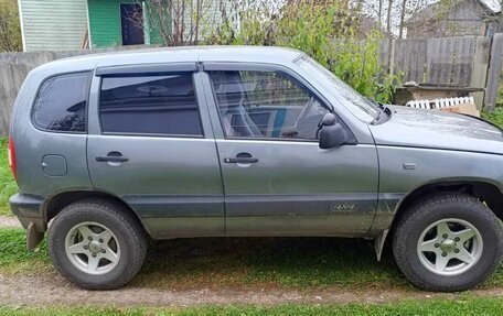 Chevrolet Niva I рестайлинг, 2005 год, 400 000 рублей, 7 фотография