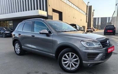 Volkswagen Touareg III, 2015 год, 2 677 000 рублей, 1 фотография