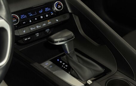 Hyundai Elantra, 2022 год, 2 299 000 рублей, 18 фотография