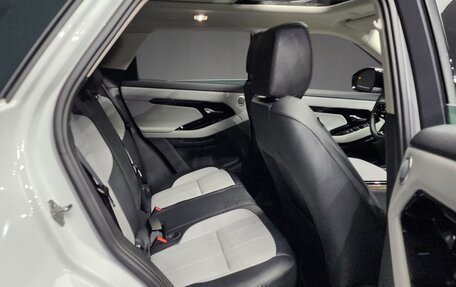 Land Rover Range Rover Evoque II, 2024 год, 5 967 803 рублей, 10 фотография