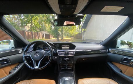 Mercedes-Benz E-Класс, 2012 год, 1 750 000 рублей, 16 фотография