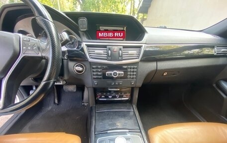 Mercedes-Benz E-Класс, 2012 год, 1 750 000 рублей, 22 фотография