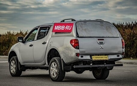 Mitsubishi L200 IV рестайлинг, 2013 год, 1 075 000 рублей, 6 фотография