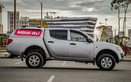 Mitsubishi L200 IV рестайлинг, 2013 год, 1 075 000 рублей, 9 фотография