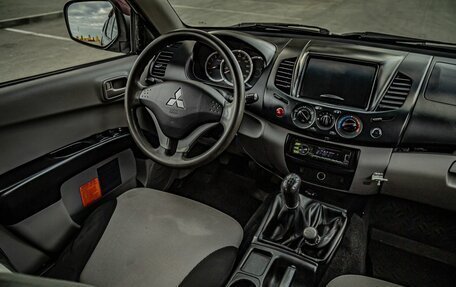 Mitsubishi L200 IV рестайлинг, 2013 год, 1 075 000 рублей, 16 фотография