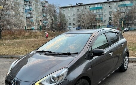 Toyota Aqua I, 2015 год, 850 000 рублей, 7 фотография