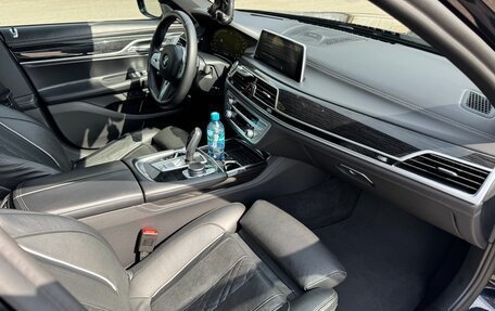 BMW 7 серия, 2020 год, 5 500 000 рублей, 19 фотография