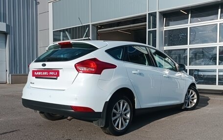 Ford Focus III, 2015 год, 935 000 рублей, 2 фотография