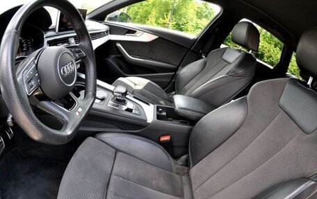 Audi A4, 2018 год, 2 270 000 рублей, 4 фотография