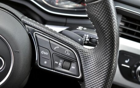 Audi A4, 2018 год, 2 270 000 рублей, 15 фотография