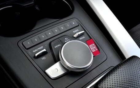 Audi A4, 2018 год, 2 270 000 рублей, 18 фотография